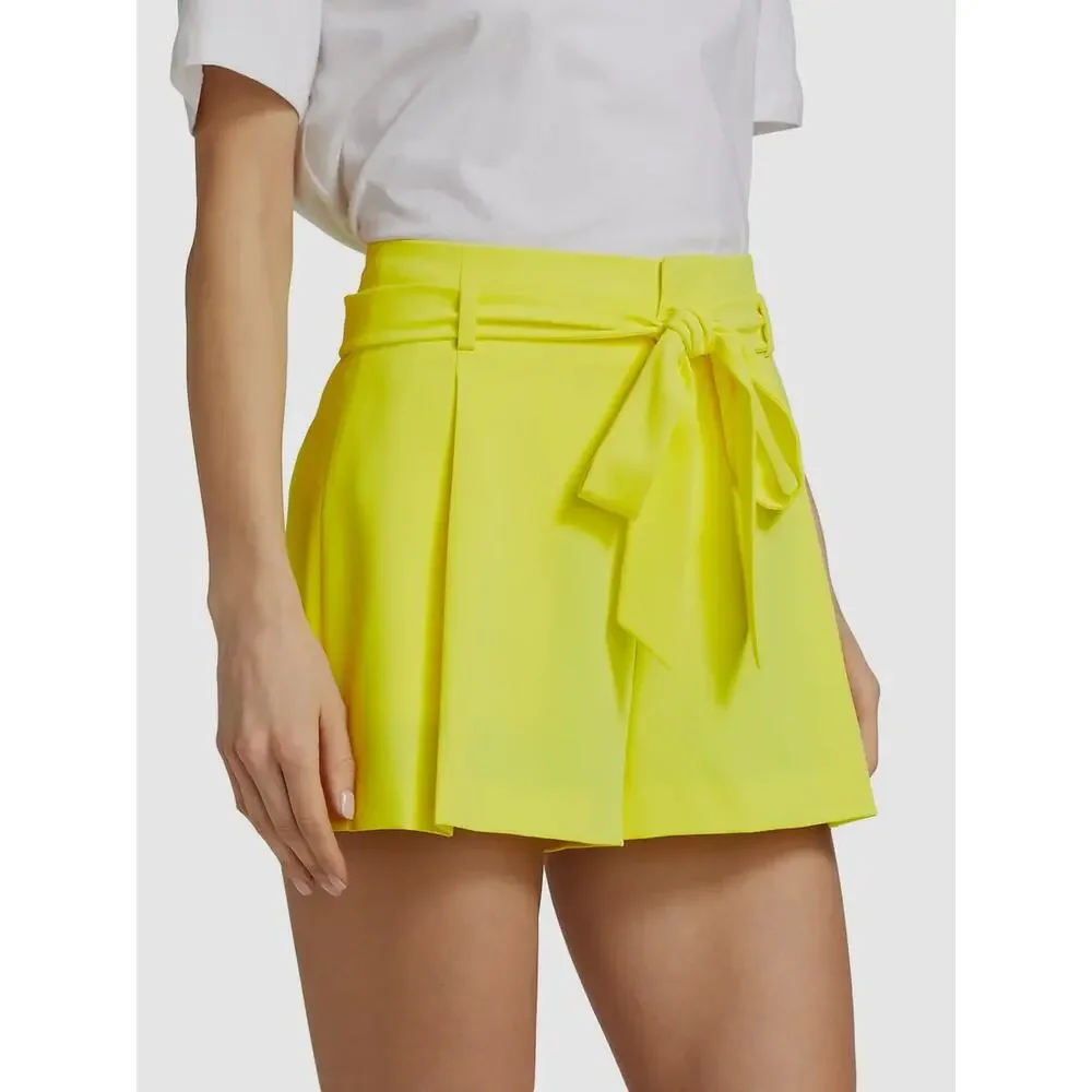 Alice + Olivia Steffie Belted Pleated Crepe Shorts Womens Size 14 NWT Bright - Picture 7 of 10